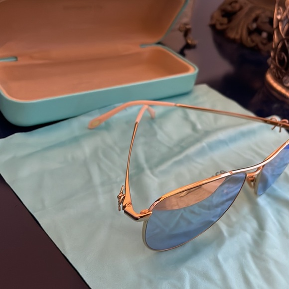 Tiffany & Co Sunglasses - Picture 5 of 6